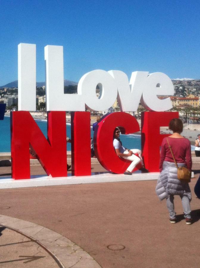 Charmante Villa A 15 Min De Nice Avec Piscine Blausasc Exterior photo